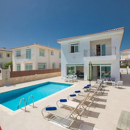 Villa Med 16 *